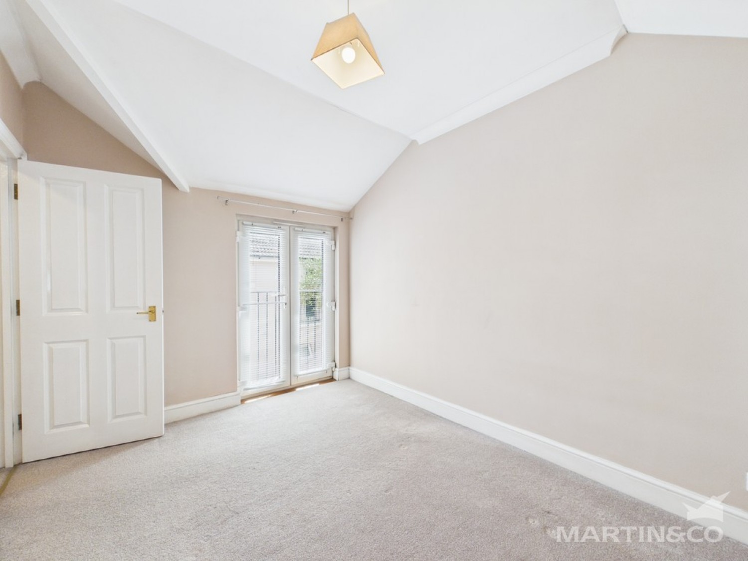 1 bedroom Flat for Sale Glencathara Road, 14-16 Glencathara Road, Bognor Regis, West Sussex
