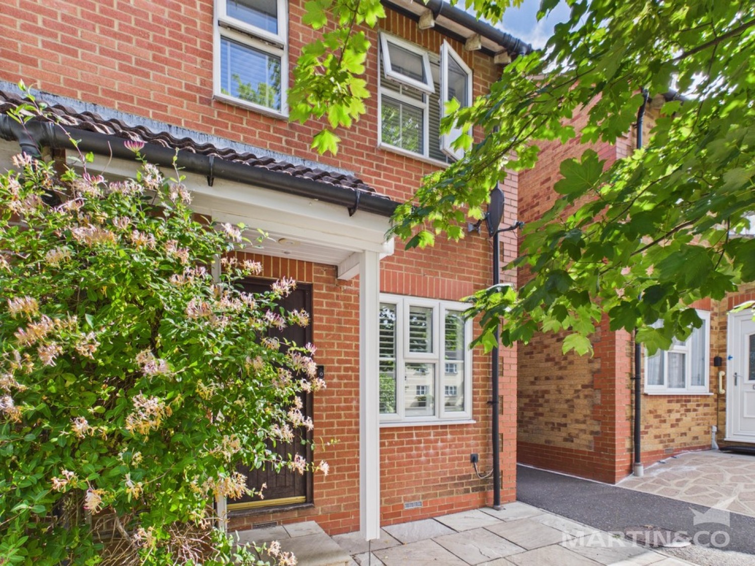 2 bedroom House for Sale Barnham, Bognor Regis, West Sussex