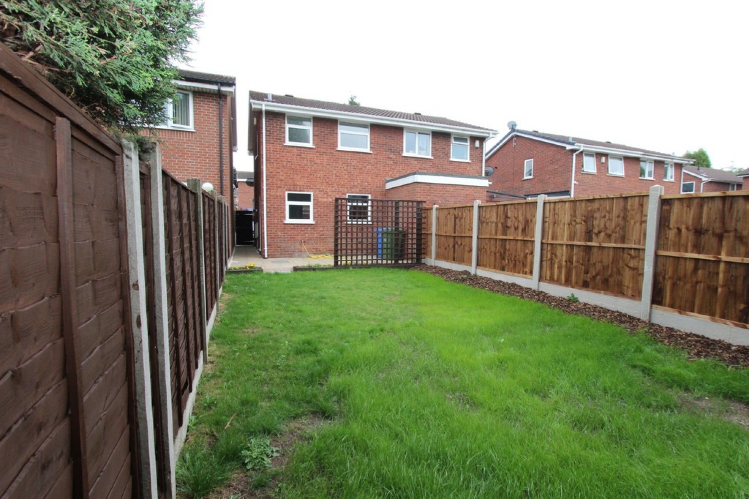 Swindale, Wilnecote