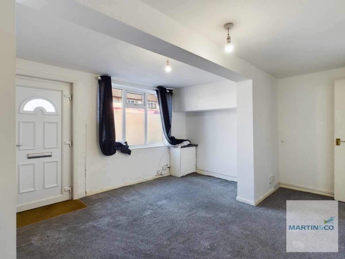 2 bedrooms Property to rent in Coleshill Street, Fazeley Martin & Co