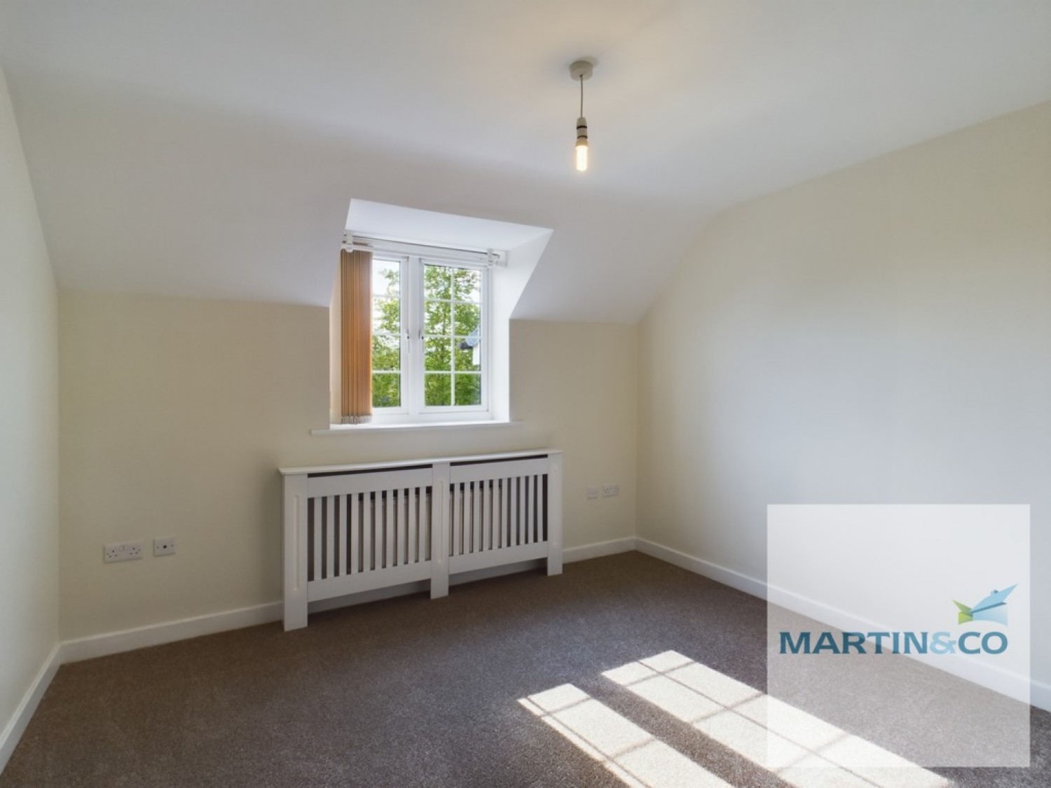 Birchfield Close, Two Gates