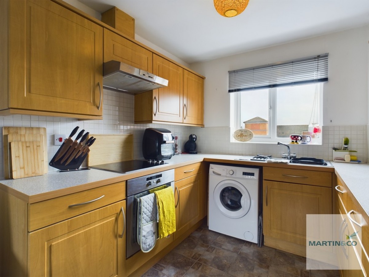 Peel Court, Wilnecote
