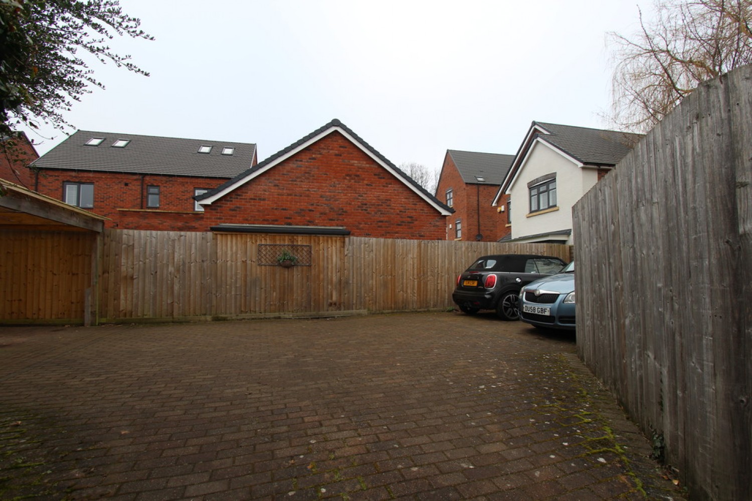 Hollyfield Road, Sutton Coldfield