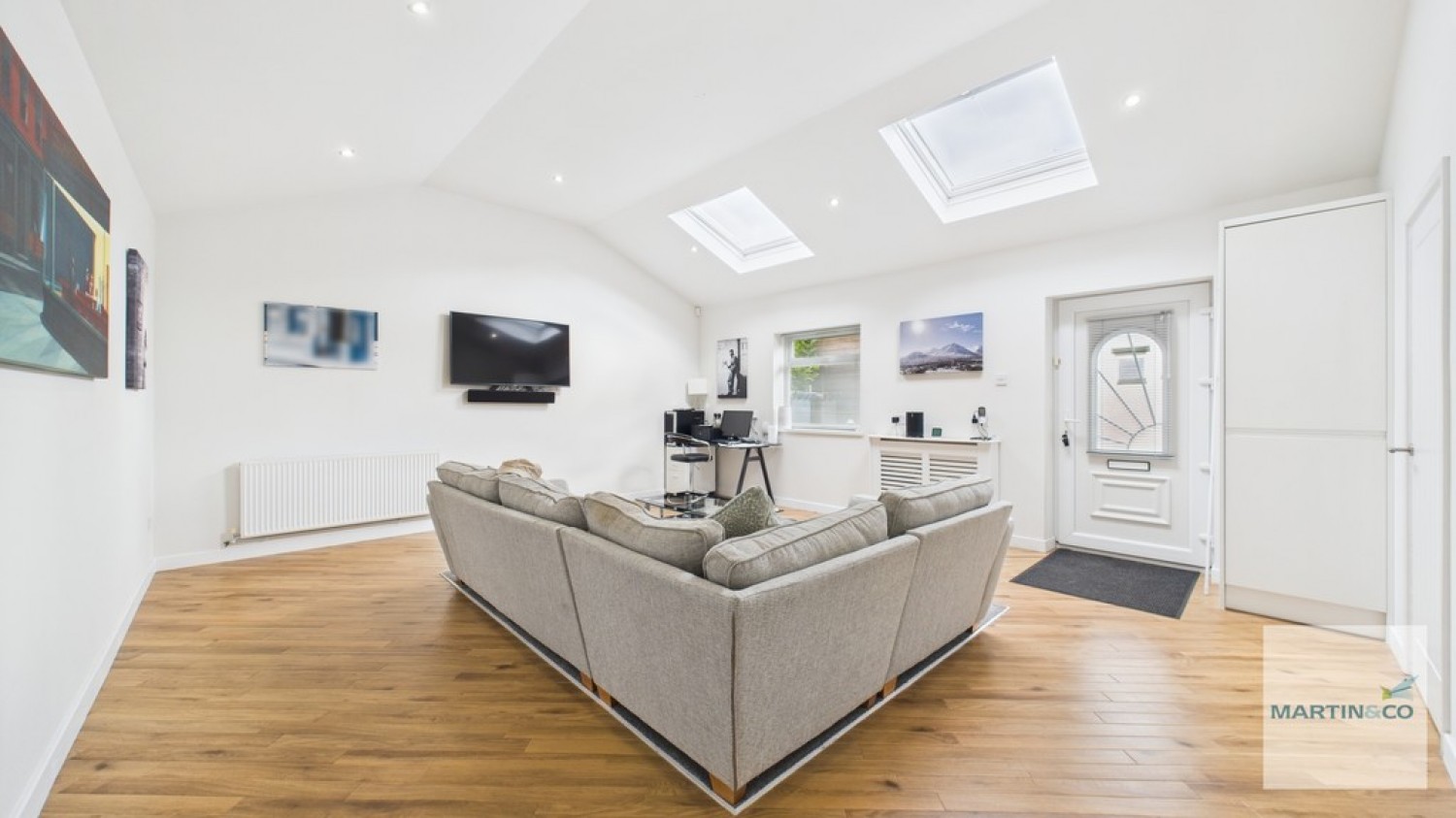 Detached Bungalow, Watling Street