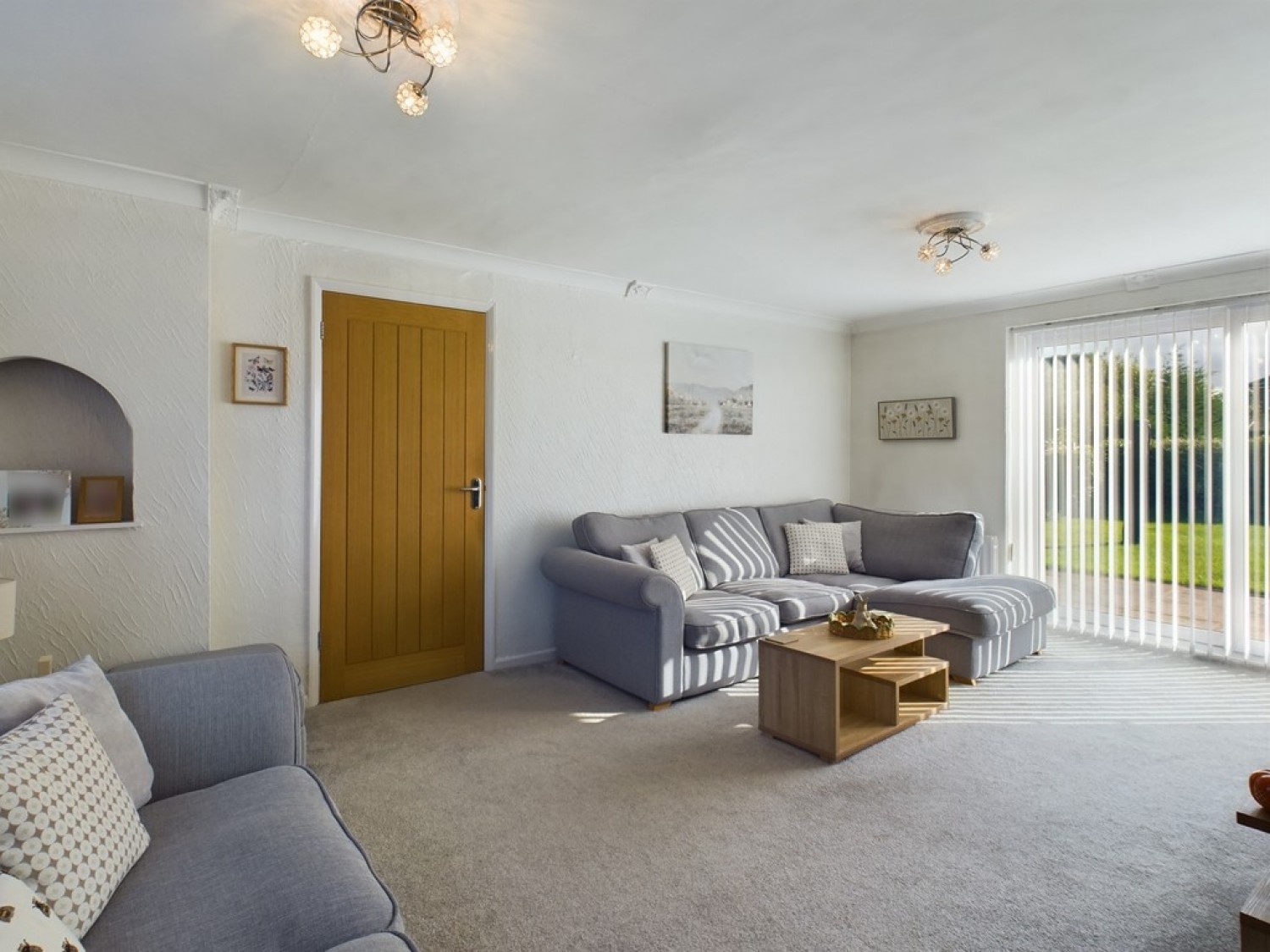 Manor Road, Mile Oak