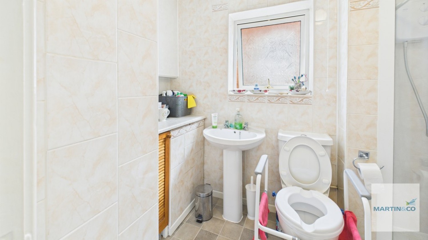Belgrave, Tamworth, Staffs