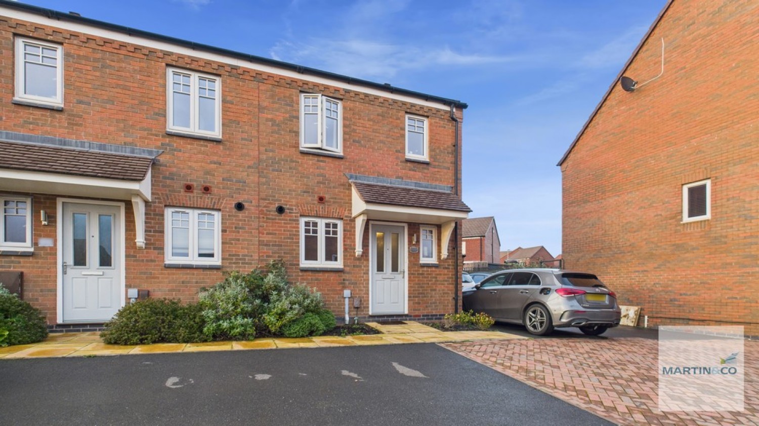 Meadow way, Tamworth, Staffs