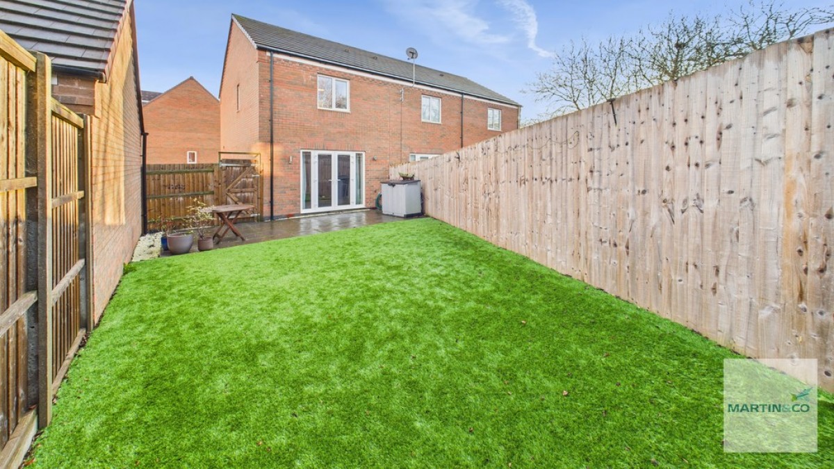 Meadow way, Tamworth, Staffs
