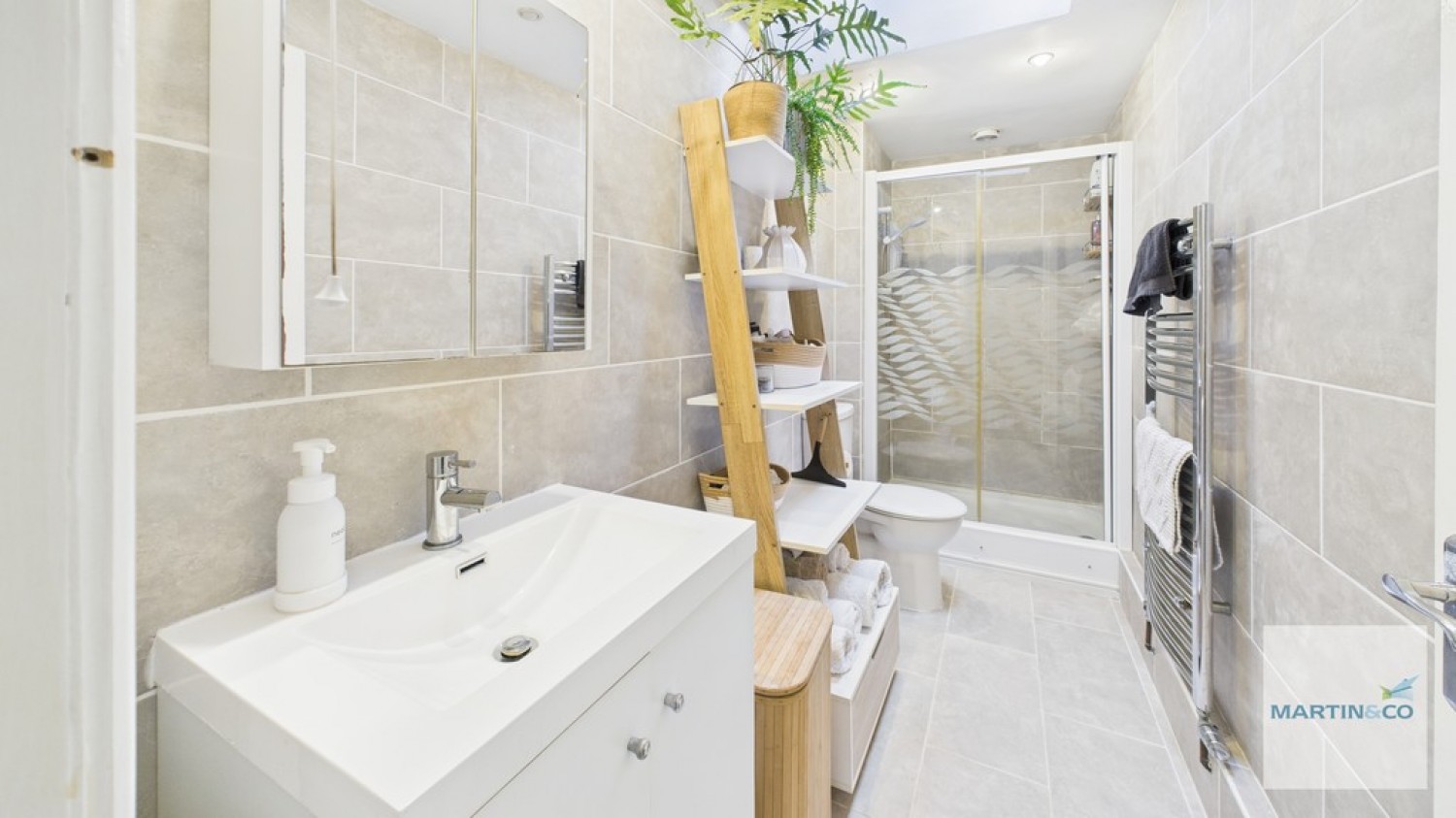 3 bedroom House for Sale Tinkers Green Road, Wilnecote, Tamworth