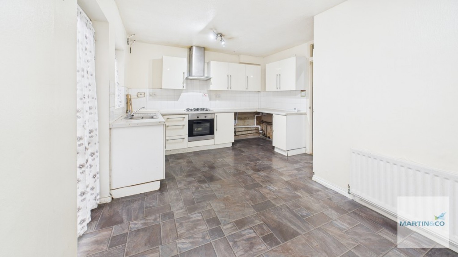 3 bedroom House for Sale Crossfell, Wilnecote, Tamworth