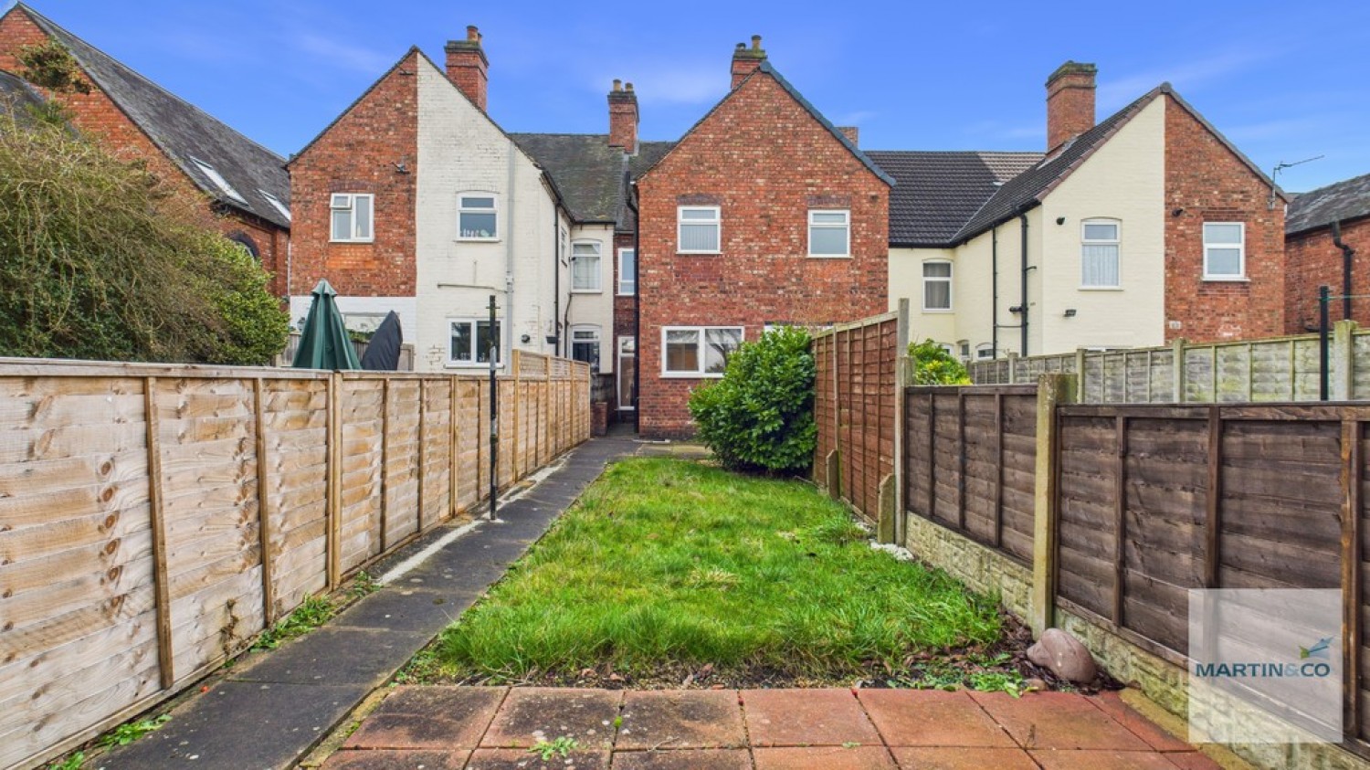 2 bedroom House in Orchard Street, Kettlebrook