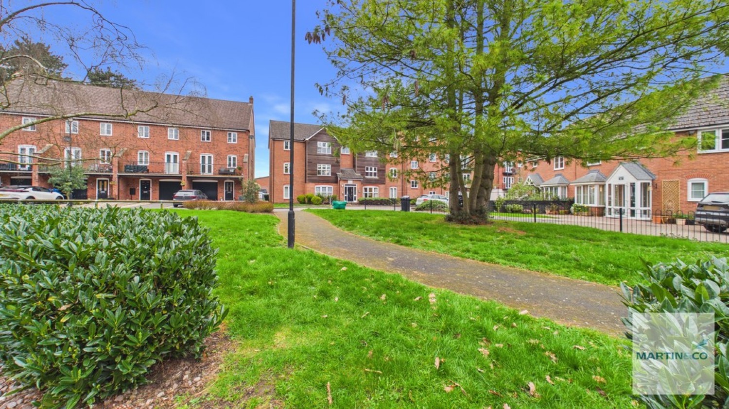 2 bedroom Flat for Sale The Laurels, Fazeley, Tamworth