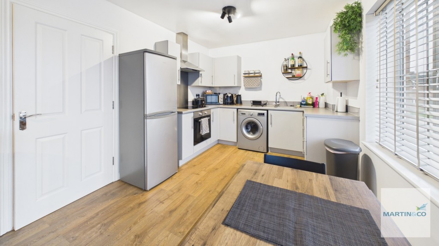 2 bedroom Flat for Sale The Laurels, Fazeley, Tamworth