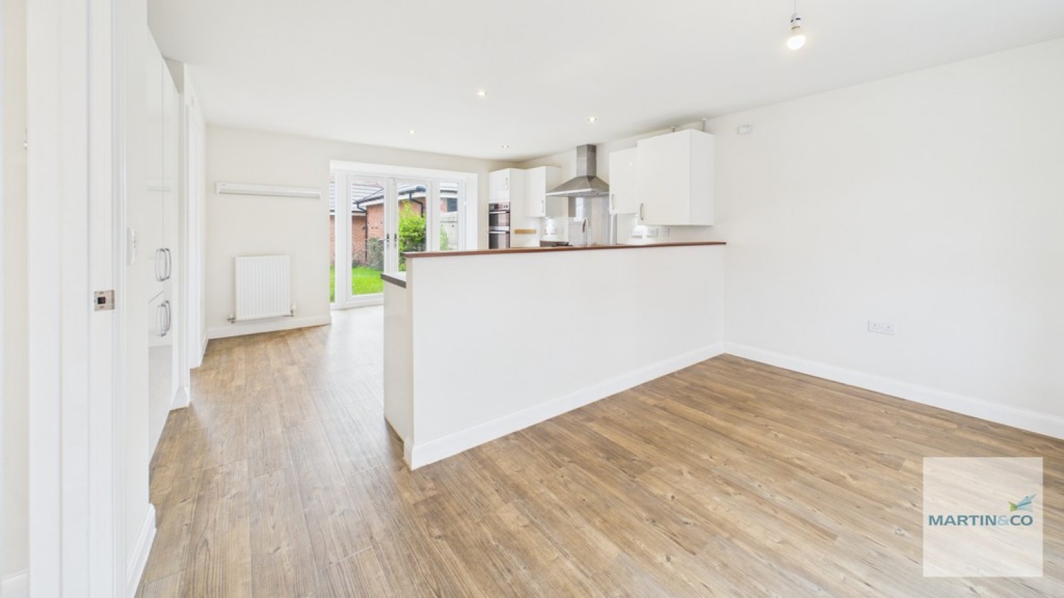 4 bedroom House for Sale Chawton Way, Dunstall Park, Tamworth