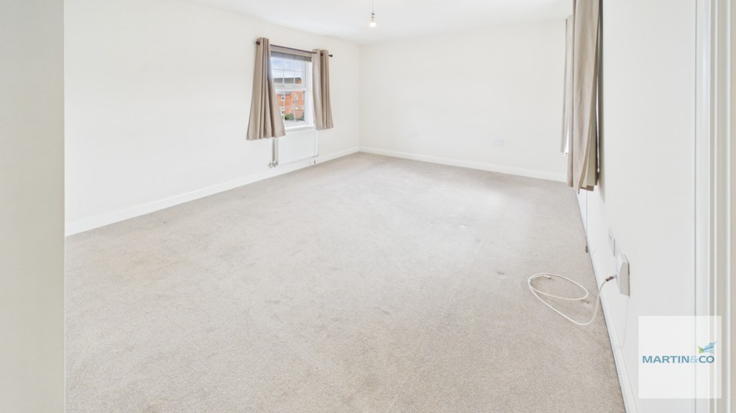 4 bedroom House for Sale Chawton Way, Dunstall Park, Tamworth