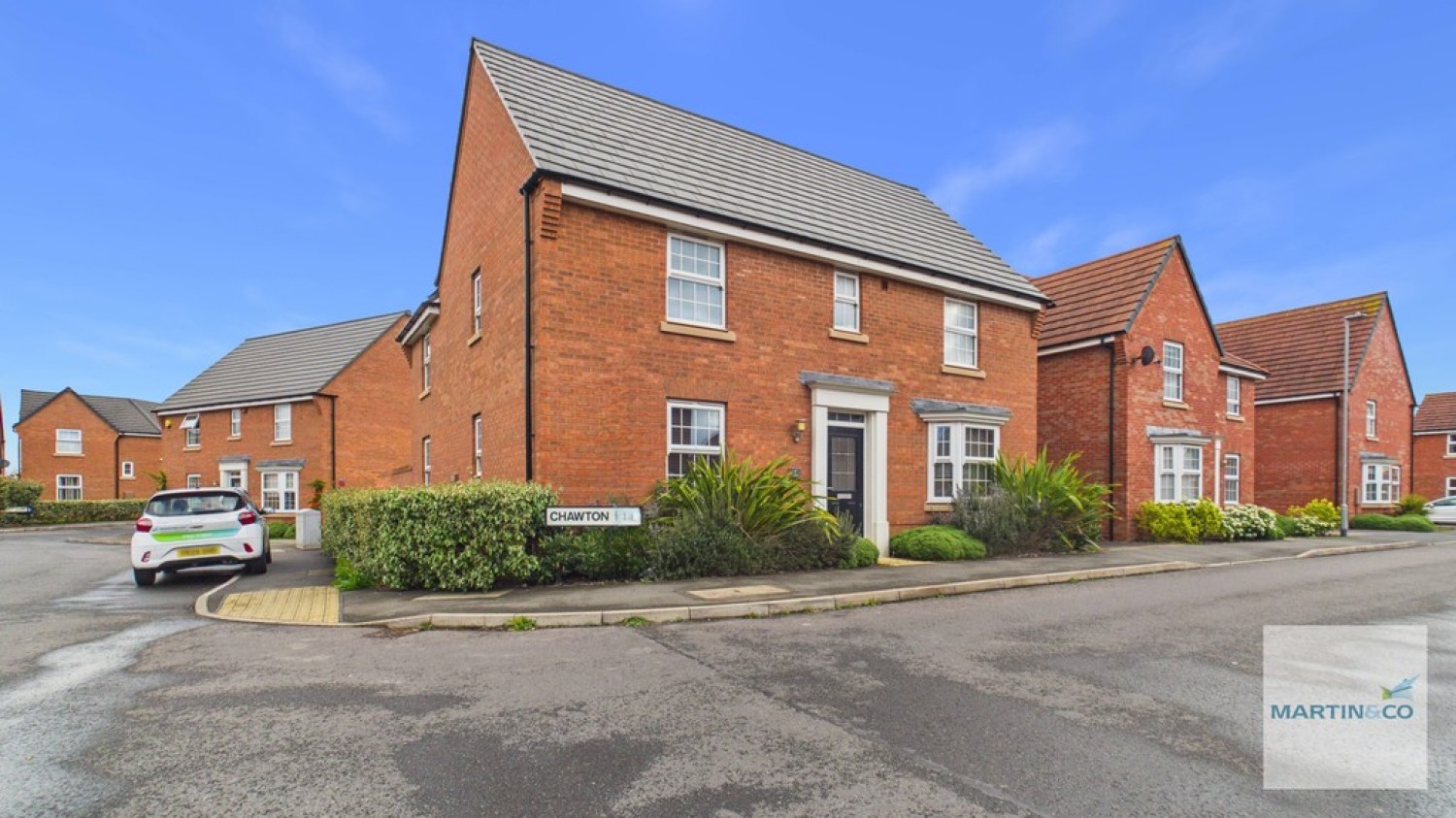 4 bedroom House for Sale Chawton Way, Dunstall Park, Tamworth