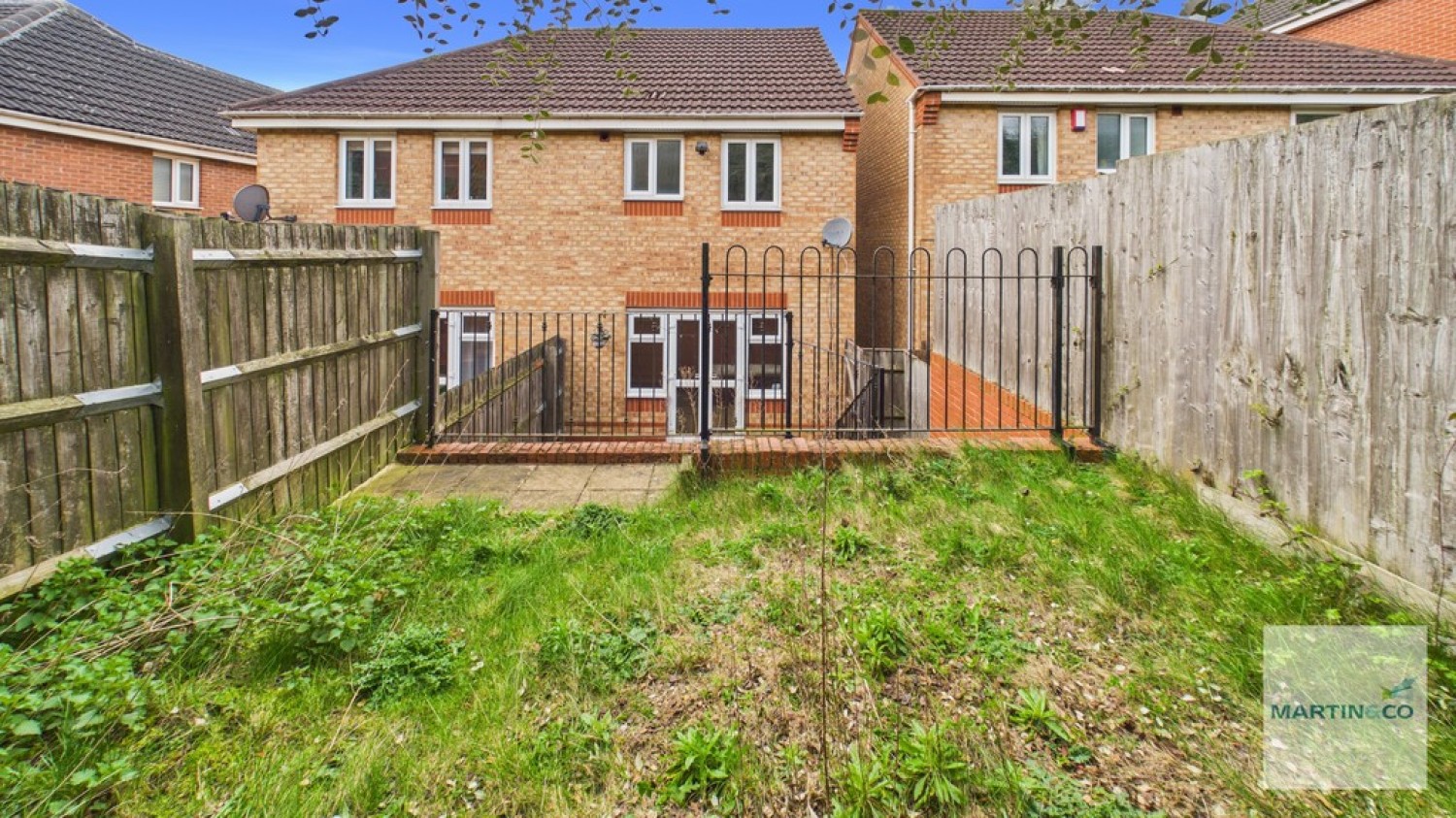 2 bedroom House for Sale Peel Drive, Wilnecote, Tamworth