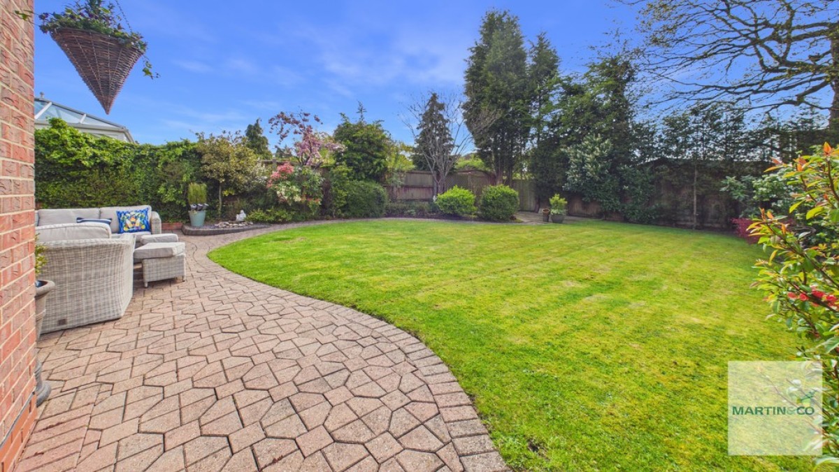 Morpeth, Dosthill, Tamworth