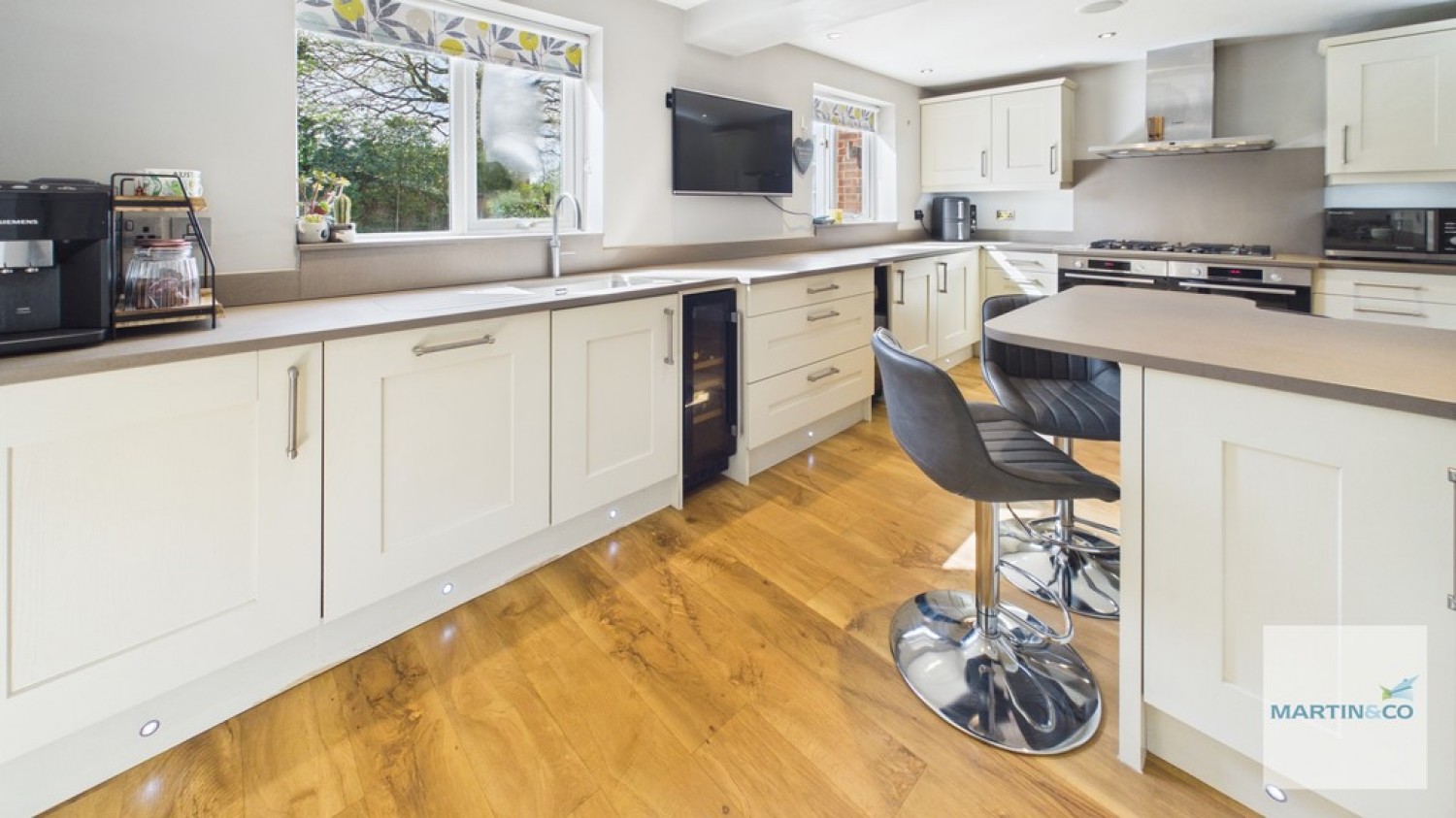 5 bedroom House for Sale Morpeth, Dosthill, Tamworth