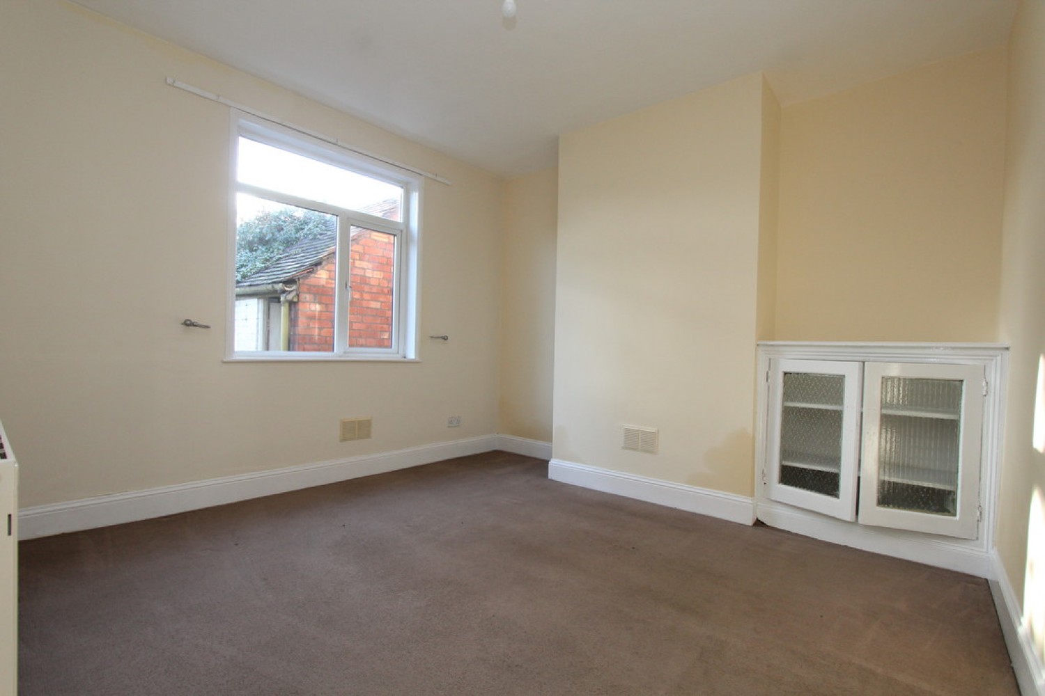 3 bedroom House for Sale Albert Road, Tamworth
