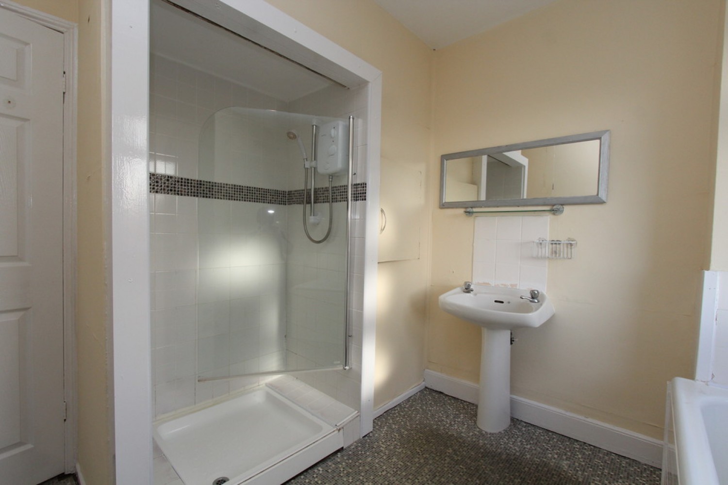 3 bedroom House for Sale Albert Road, Tamworth