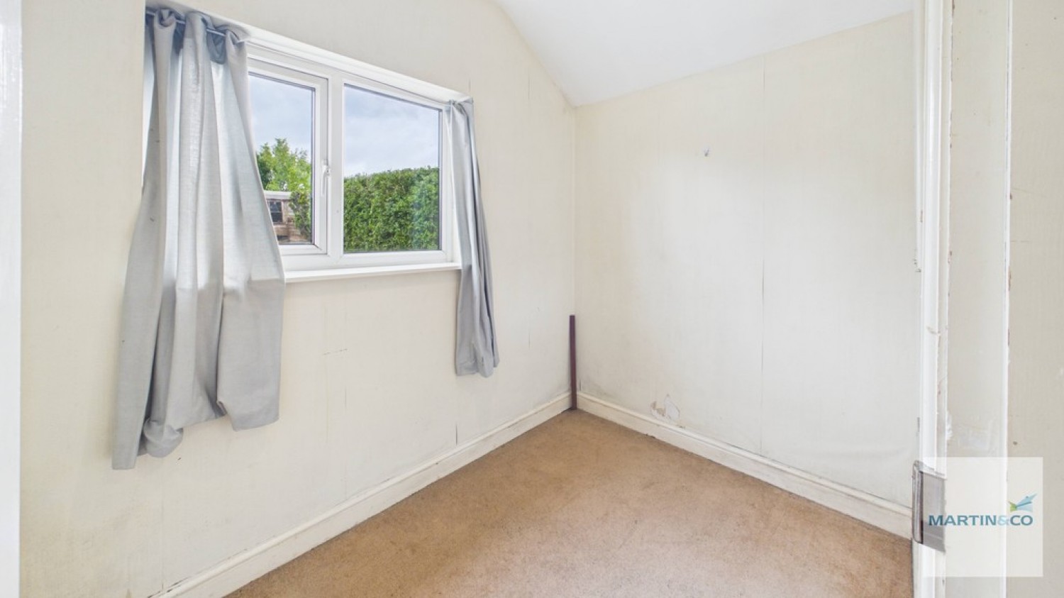 2 bedroom House for Sale Amington Road, Bolehall, Tamworth