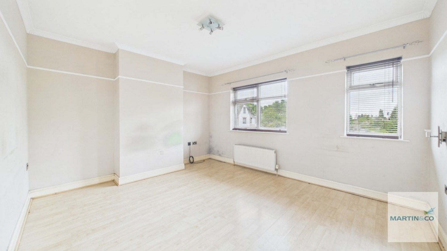 2 bedroom House for Sale Amington Road, Bolehall, Tamworth