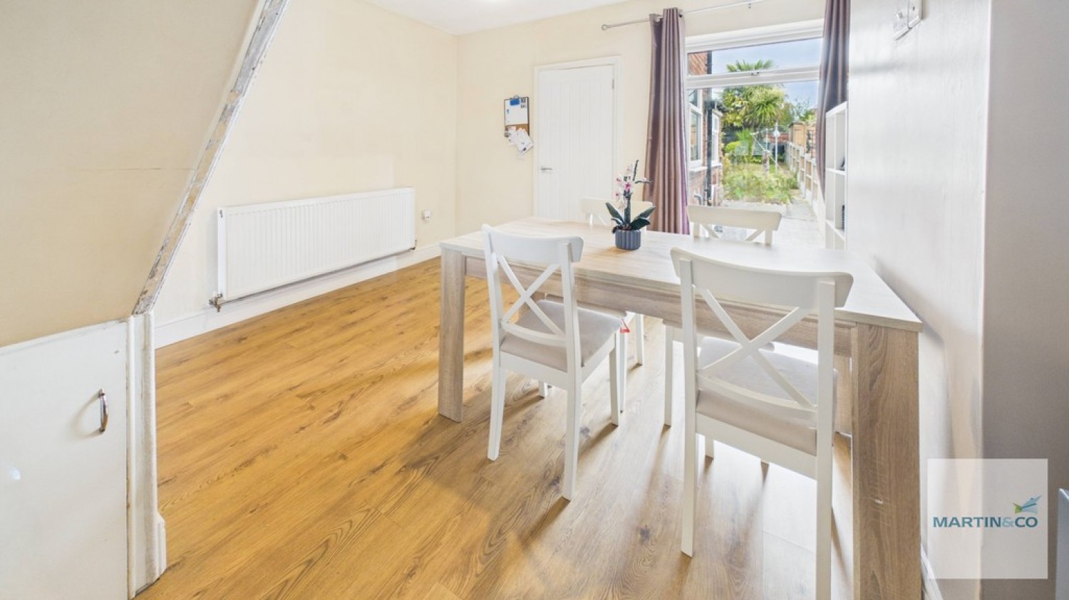 3 bedroom House for Sale Two Gates, Tamworth, Staffs