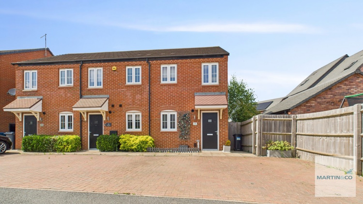 2 bedroom House for Sale Brooklime Way, Barley Fields, Tamworth