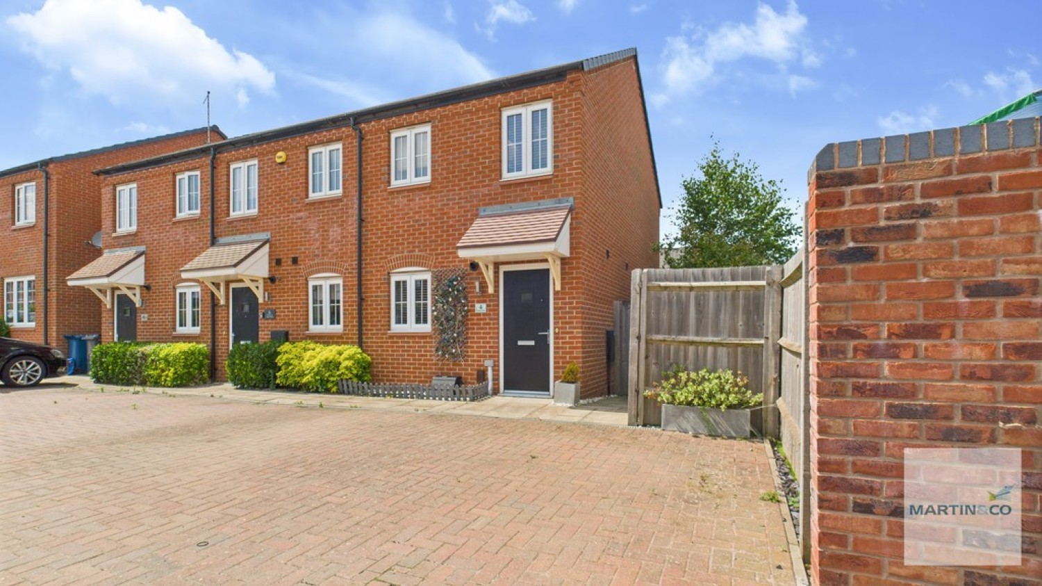 2 bedroom House for Sale Brooklime Way, Barley Fields, Tamworth