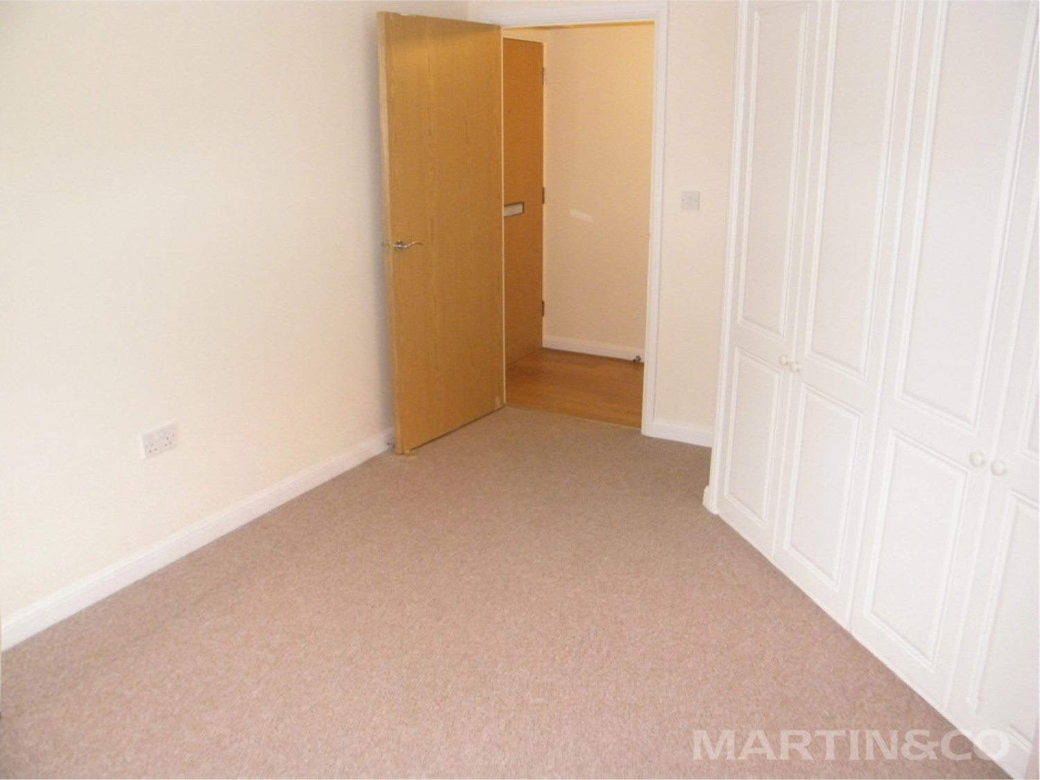 2 bedroom Flat for Letting Bahram Road, Queens Hills, NR8