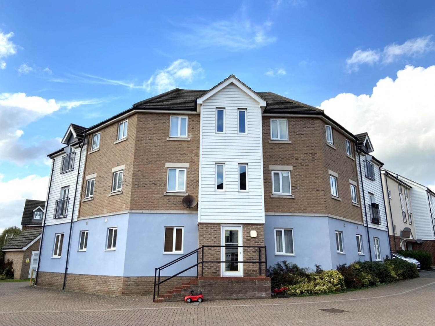 2 bedroom Flat in Queens Hills Costessey