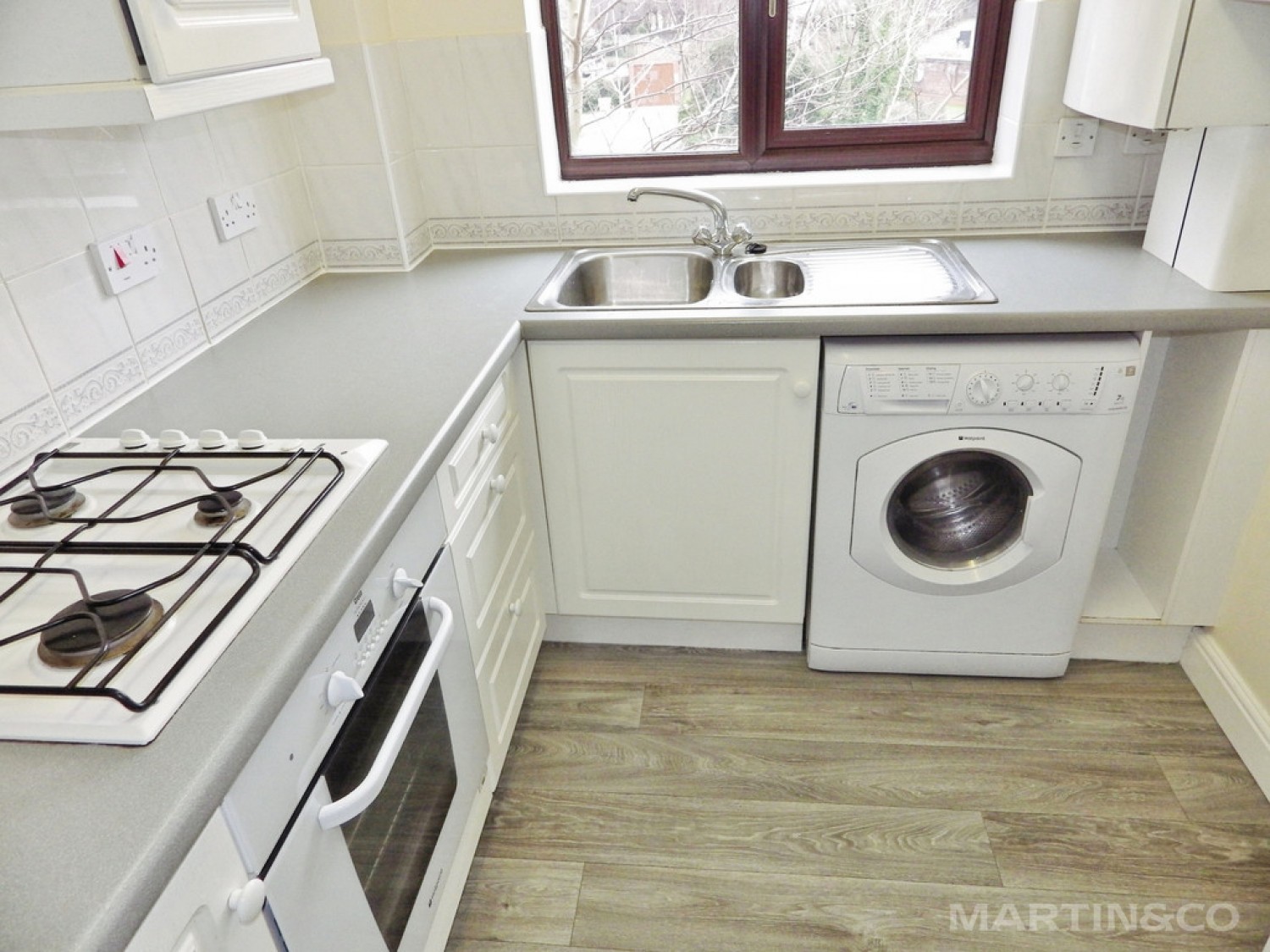 2 bedroom Flat for Letting Thorpe Park