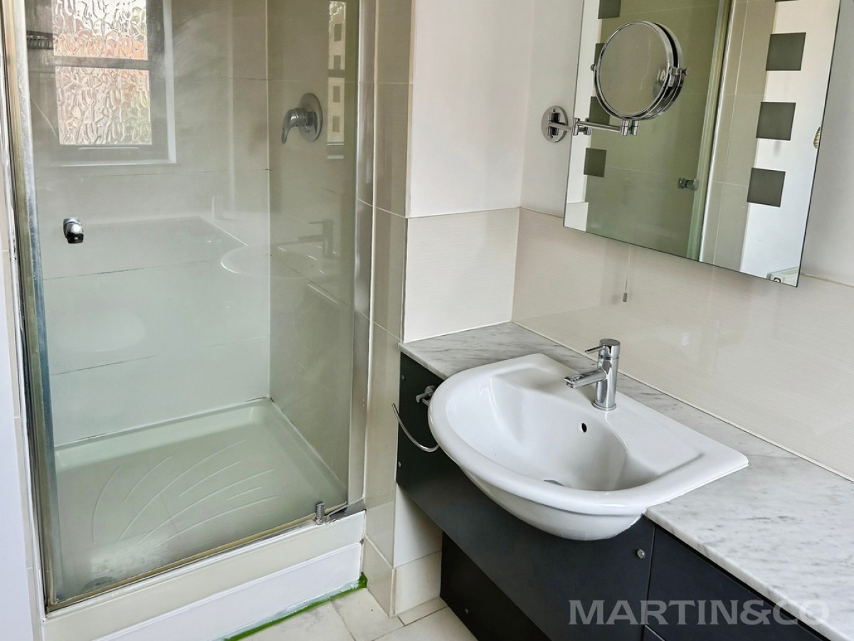 The Moorings, Oak St, NR3 (City Centre)