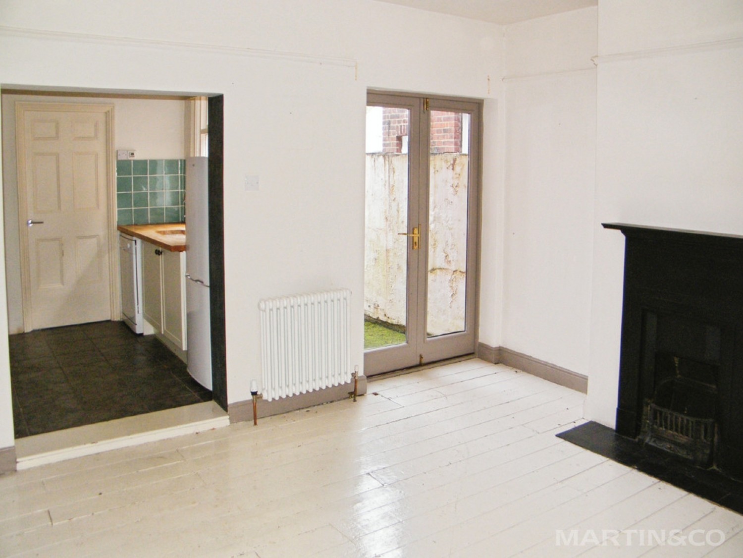 2 bedroom House for Letting Golden Triangle