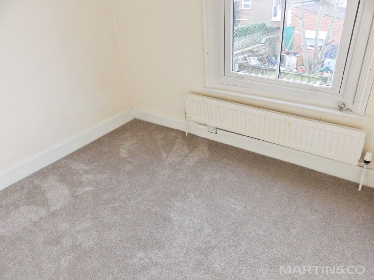 3 bedroom House for Letting Golden Triangle