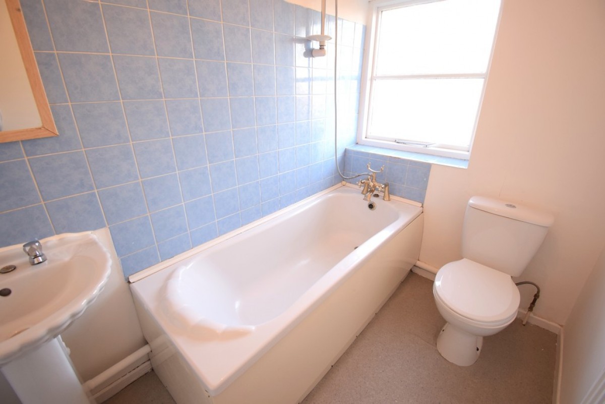 53H De Parys Avenue, Bedford