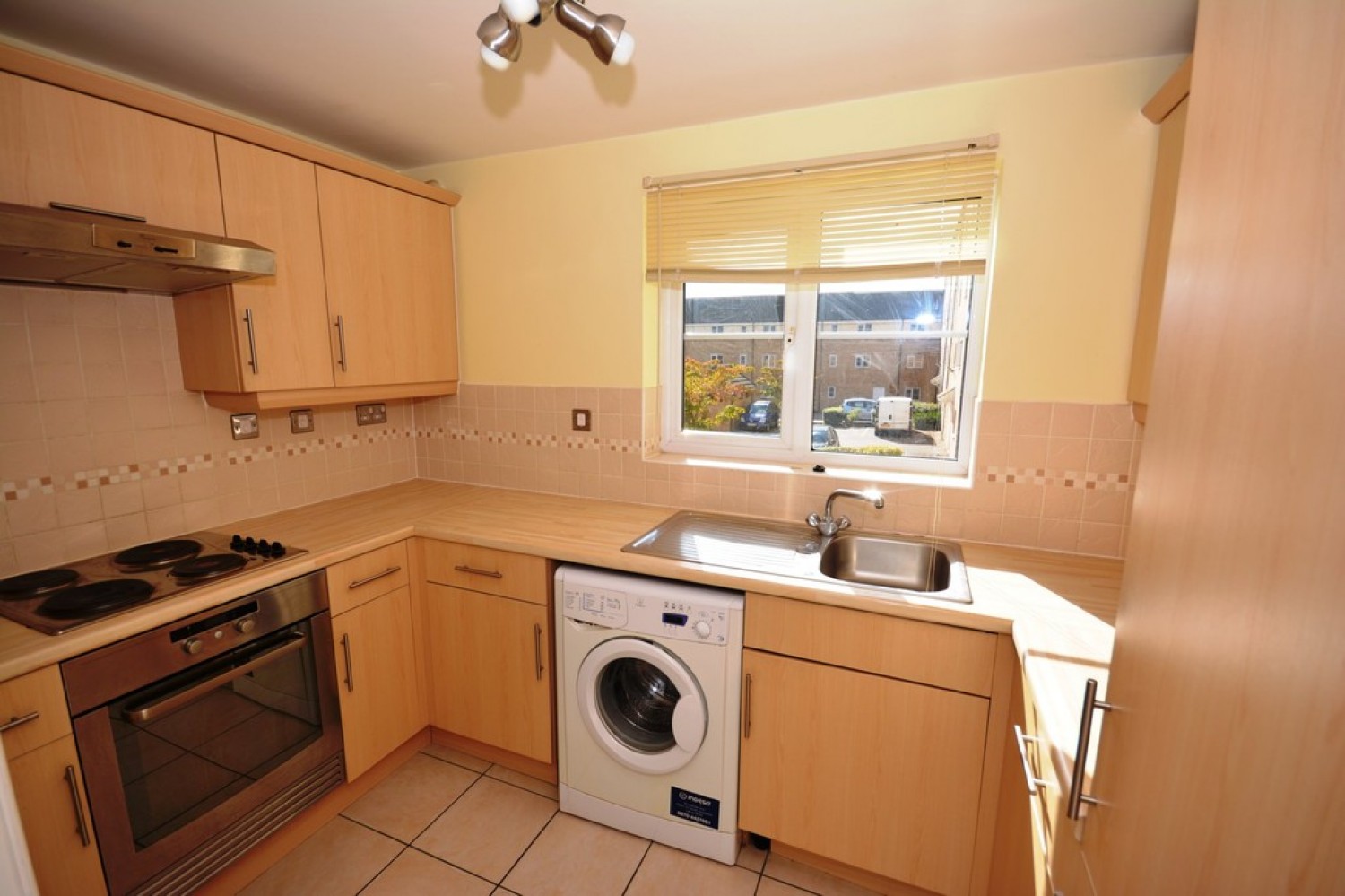 2 bedroom Flat for Letting Crowe Road, Bedford
