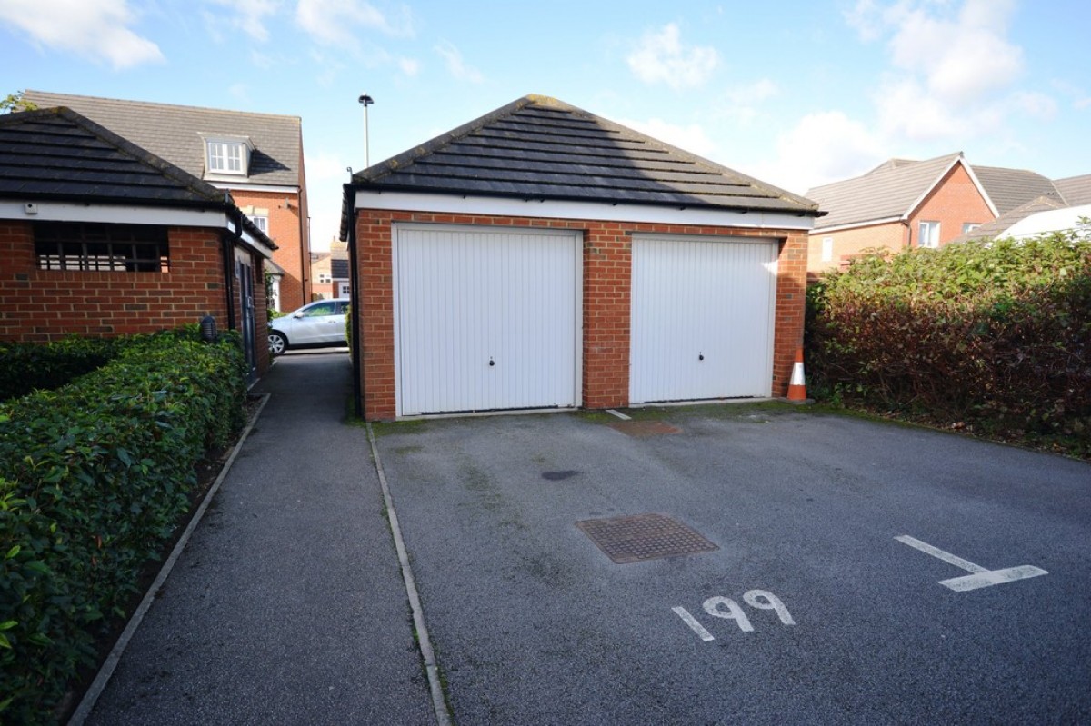 Crowe Road, Bedford