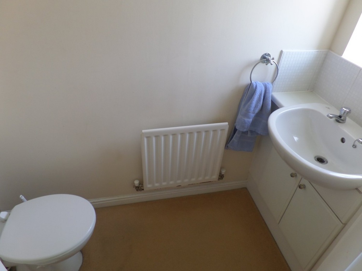 3 bedroom House for Letting Armstrong Drive, Bedford