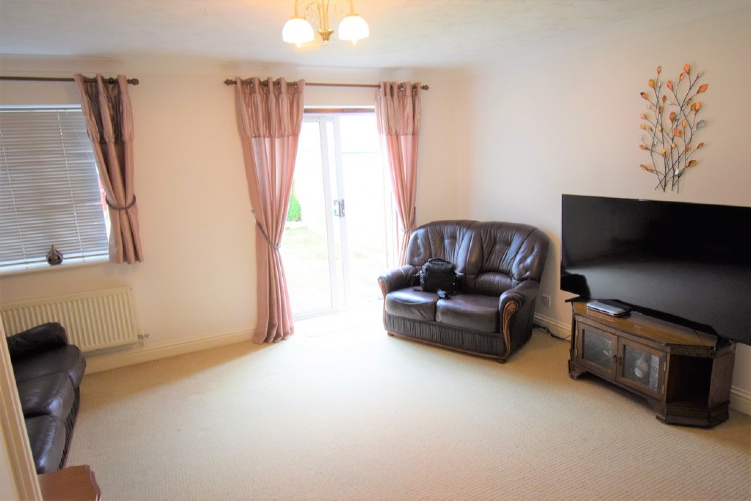 Dorsey Drive, Bedford