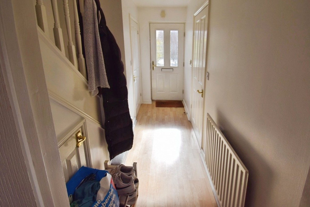 Miller Road, Bedford