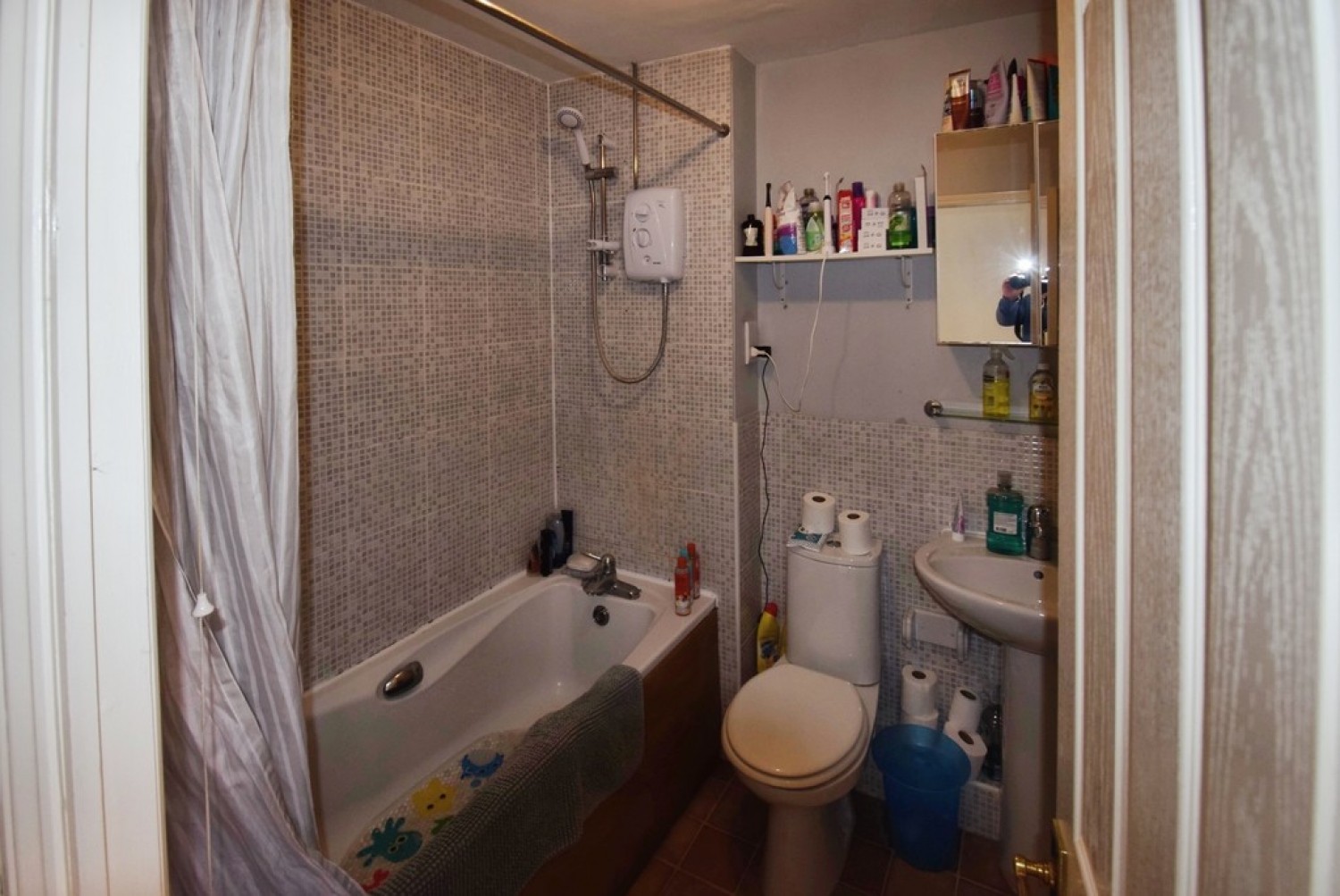 2 bedroom House for Letting Miller Road, Bedford