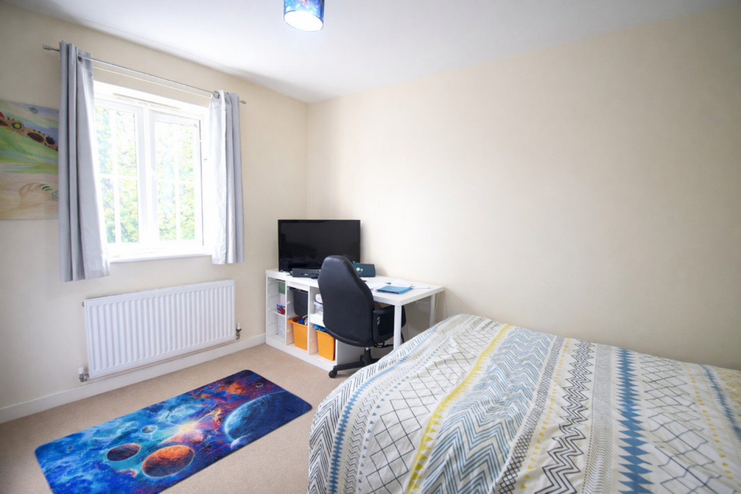 4 bedroom House in Ashmead Road, Brickhill, Bedford