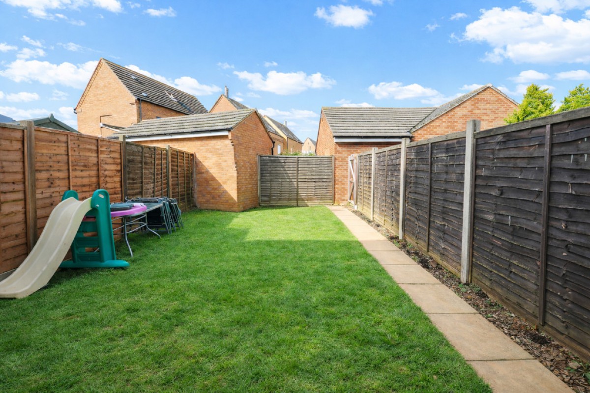 Ashmead Road, Brickhill, Bedford