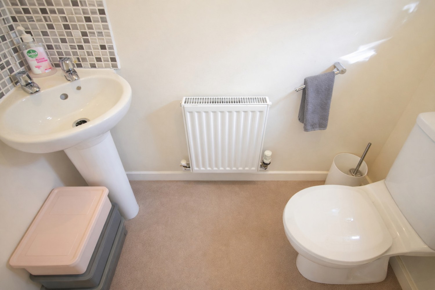 4 bedroom House in Ashmead Road, Brickhill, Bedford