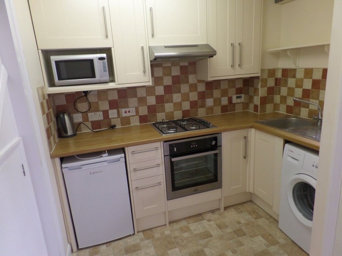 Battle Abbey, Riverfield Drive