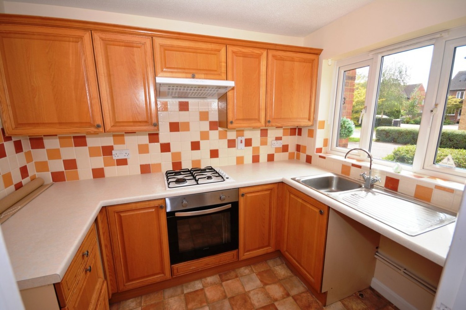 2 bedroom House for Letting Boxgrove Priory, Bedford, Bedfordshire