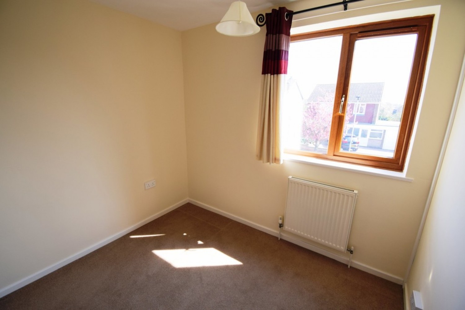 Nightingale Avenue, Bedford