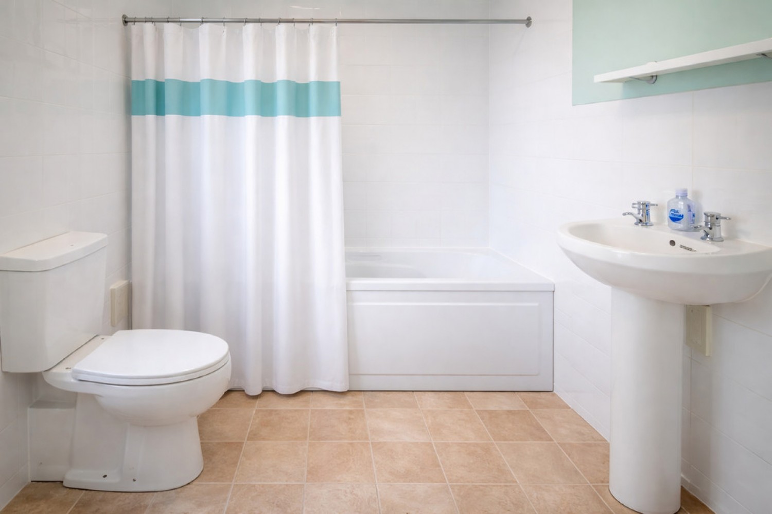 3 bedroom House for Letting The Glebe, Clapham, Bedford